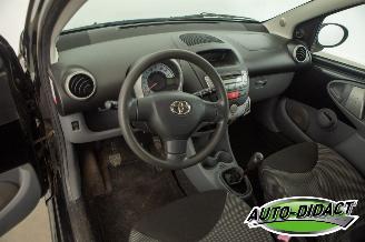 Toyota Aygo 1.0-12V Airco picture 19