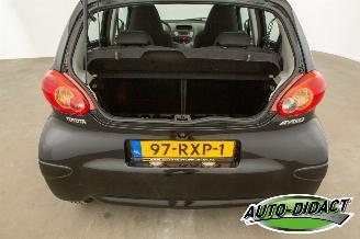 Toyota Aygo 1.0-12V Airco picture 30