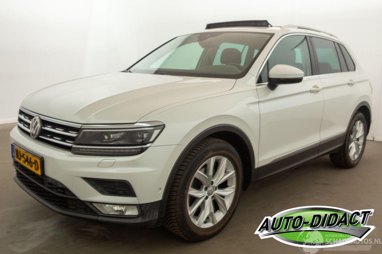 Volkswagen Tiguan 1.4 TSI Pano Dig Dash Camera Navi ACT Connected Series