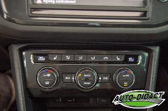 Volkswagen Tiguan 1.4 TSI Pano Dig Dash Camera Navi ACT Connected Series picture 10