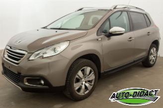 Damaged car Peugeot 2008 1.2 60kW Navi Clima Access 2016/4
