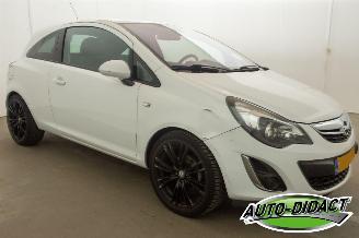 Opel Corsa 1.2-16V Airco Navi Cosmo picture 2