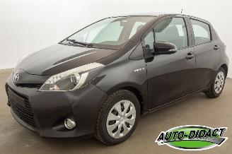 skadebil auto Toyota Yaris 1.5 Hybrid Automaat Clima Camera Comfort 2012/9