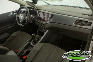 Volkswagen Polo 1.6 TDI Highline Clima Waterschade picture 17