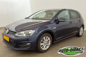 Schadeauto Volkswagen Golf 1.6 TDI 81kW Clima Comfortline BlueMotion 2014/10