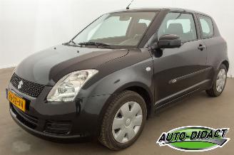 Avarii autoturisme Suzuki Swift 1.3 Cool  Airco 2007/11