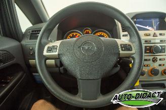 Opel Zafira 1.8 Temtation picture 7