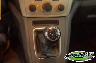 Opel Zafira 1.8 Temtation picture 17