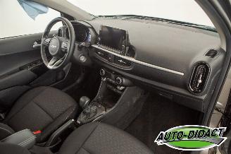 Kia Picanto 1.0 49kW Automaat 12.435 km Navi Camera Airco picture 20