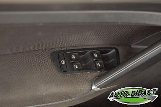 Volkswagen Golf 1.0 TSI Navi Clima Comfortline picture 13
