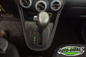 Hyundai I-10 1.1 49kW Automaat Comfort picture 10