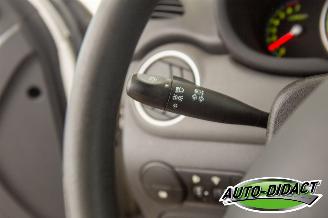Hyundai I-10 1.1 49kW Automaat Comfort picture 12