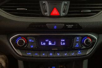 Hyundai I-30 1.0 88kW Clima Navi Camera picture 10