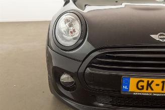 Mini Cooper 1.5 Cooper Automaat Navi Clima Leder Chili Business picture 36
