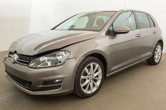 uszkodzony samochody osobowe Volkswagen Golf 1.6 TDI Clima Navi Highline 2015/7