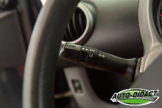 Peugeot 107 1.0-12V Airco Sublime picture 12