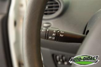 Renault Twingo 1.2-16V Airco 72.428 km NAP 1e eigenaar Authentique picture 14