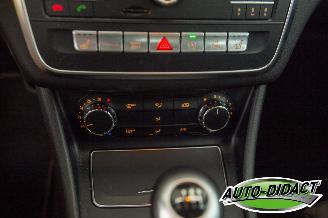 Mercedes Cla-klasse 180d 80 kW Navi Camera Airco Business Solution AMG picture 11