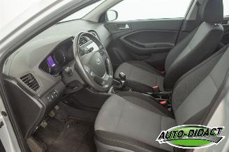 Hyundai I-20 1.2 Airco Navi Camera Hagelschade picture 25