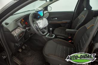 Dacia Sandero 1.0 67kW 35.315 km Navi Camera Airco Comfort picture 25