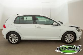 Volkswagen Golf 1.6 TDI Navi Clima Comfortline picture 40