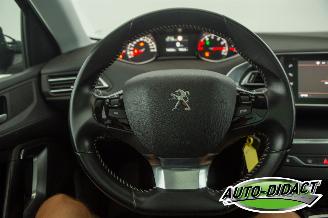 Peugeot 308 1.2 PureTech Navi Pano Blue Lease Executive Id	174281 picture 5