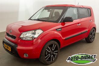 škoda osobní automobily Kia Soul 1.6 Beat Clima Elek Dak 122.902 km NAP 2012/8