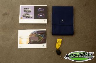Peugeot 308 1.2 VTi Airco Blue Lease picture 22