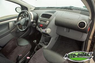 Toyota Aygo 1.0-12V Airco picture 14