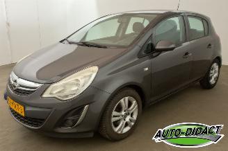 krockskadad bil auto Opel Corsa 1.3 CDTi Airco EcoFlex S/S Edition 2011/3
