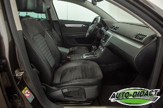 Volkswagen Passat 1.4 TSI Automaat Pano Navi Clima High Executive Line BlueMotion picture 17