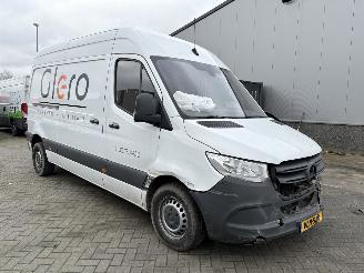 skadebil bedrijf Mercedes Sprinter 314 2.2CDI L2H2 Automaat 2019/10