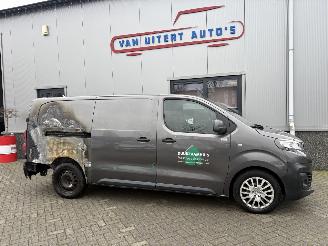 Peugeot Expert 231L 2.0 BlueHDI 120 Premium picture 39