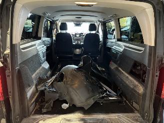 Mercedes V-klasse 250D Extra Lang Avantgarde picture 29