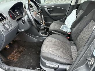 Volkswagen Polo 1.2TSI Highline picture 29