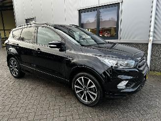 Schadeauto Ford Kuga 1.5 EcoBoost ST Line 2018/6