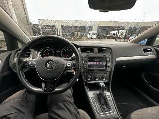 Volkswagen e-Golf e-Golf picture 40