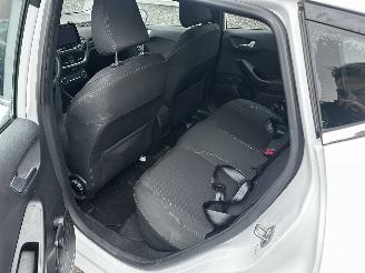 Ford Fiesta 1.0 EcoBoost Titanium picture 16