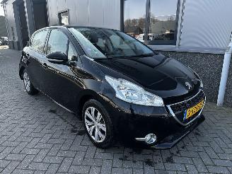 Avarii autoturisme Peugeot 208 1.2 VTi Envy 2013/8