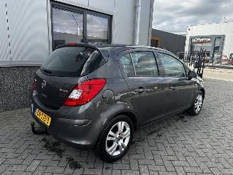 Opel Corsa 1.3 CDTI EcoFlex S/S Cosmo picture 10