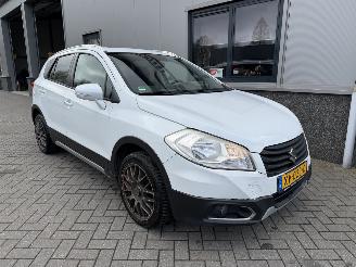  Suzuki SX4 1.6 Exclusive 2014/5