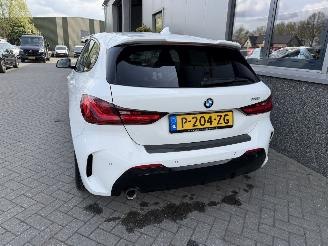 BMW 1-serie 118I High Executive picture 58