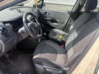 Renault Captur 0.9 TCe Dynamique picture 13