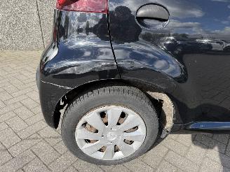 Peugeot 107 1.0 Acces Accent picture 20