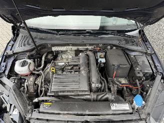Volkswagen Golf 1.2 TSI Business Edition Connected picture 27