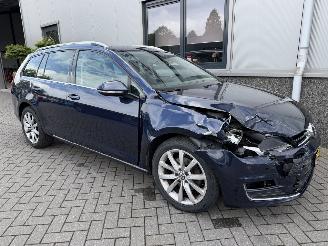 Unfallwagen Volkswagen Golf 1.2 TSI Business Edition Connected 2015/8