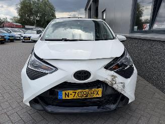 Toyota Aygo 1.0 VVT-i x-joy picture 8