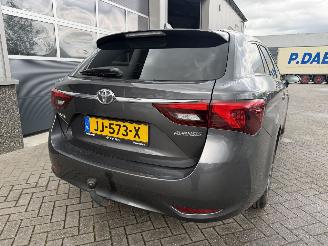 Toyota Avensis 2.0 D-4D-F Executive Business picture 6