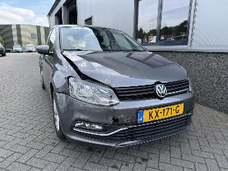 Volkswagen Polo 1.2 TSI Comfortline Connected Series picture 10