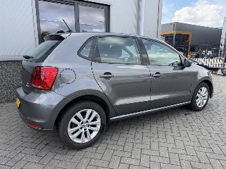 Volkswagen Polo 1.2 TSI Comfortline Connected Series picture 6